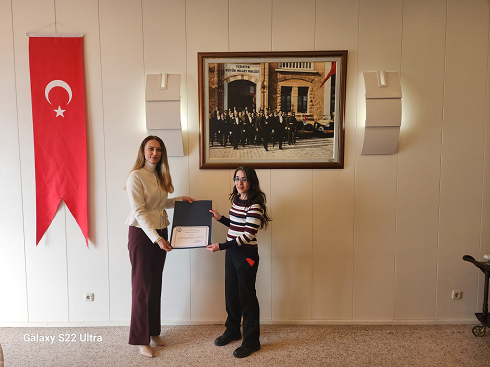 Müdürlüğümüzden Ayrılan Şirket Personellerimizin Teşekkür Belgeleri Takdim Edilmiştir.